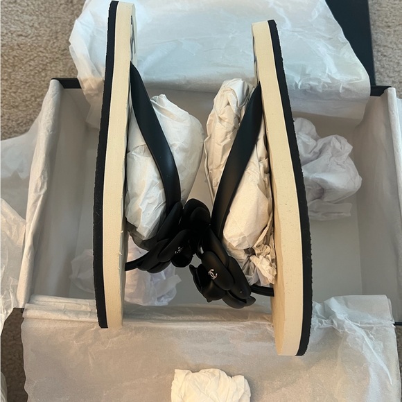 Chanel Camellia Thong Flip Flops - Picture 5 of 12